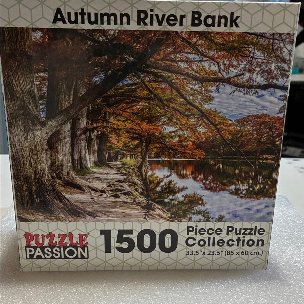 Autumn River Bank 1500 Piece Puzzle